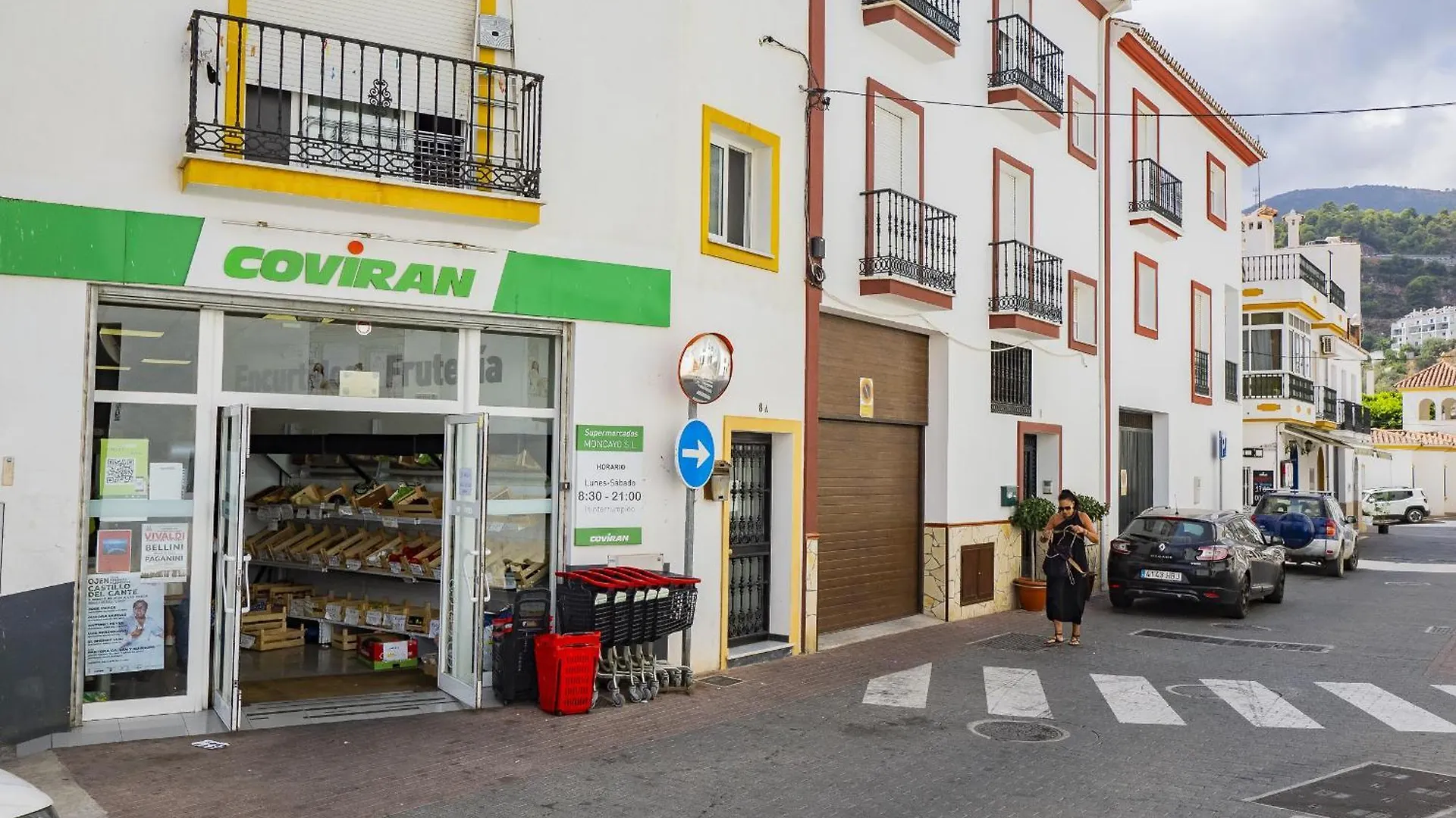 別荘 Ojén Cubo'S Casa Mariposa Near Marbellaヴィラ スペイン